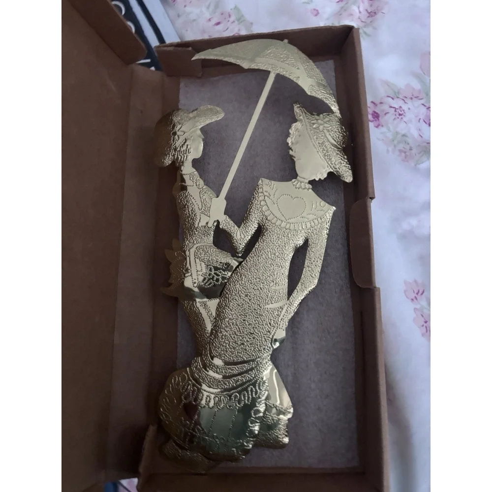 vintage home interiors 2 gold victorian ladies wall decor hanging hammered tin
